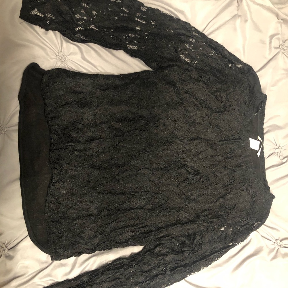 forever 21 lacy long sleeved top